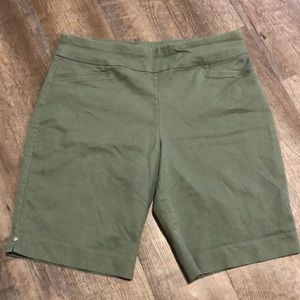 Croft & Barrow women’s Bermuda shorts